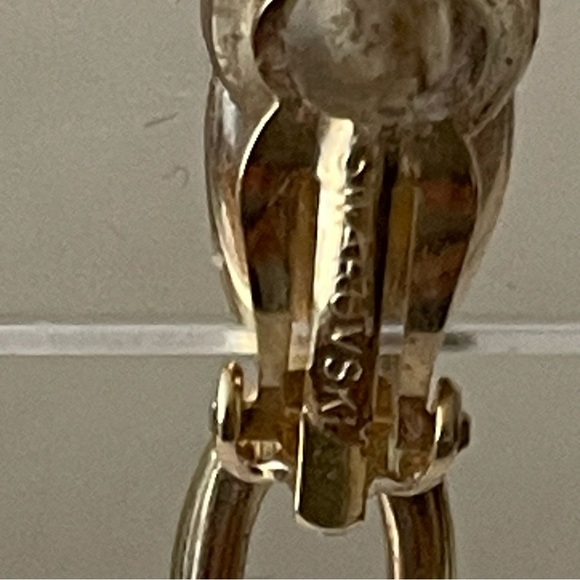 SWAROVSKI Signed Dangle Large Teardrop Champagne Color Crystal Clip On Earrings - Picture 2 of 5